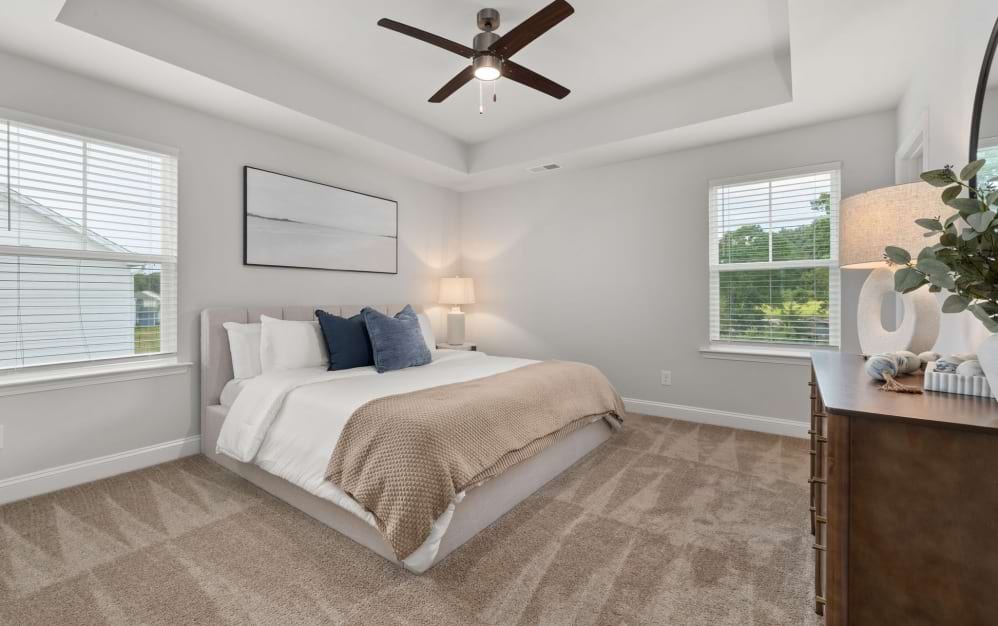 Forsyth (Heritage) - 4 bedroom floorplan layout with 2.5 bathrooms and 1975 square feet (Serene Bedroom Retreat)